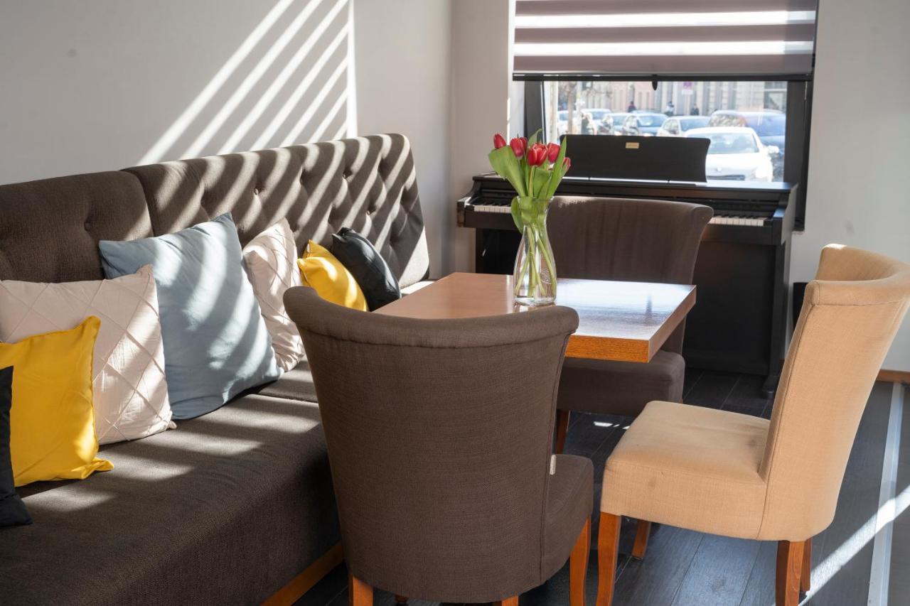 Akacija Luxury Suites بلغراد المظهر الخارجي الصورة