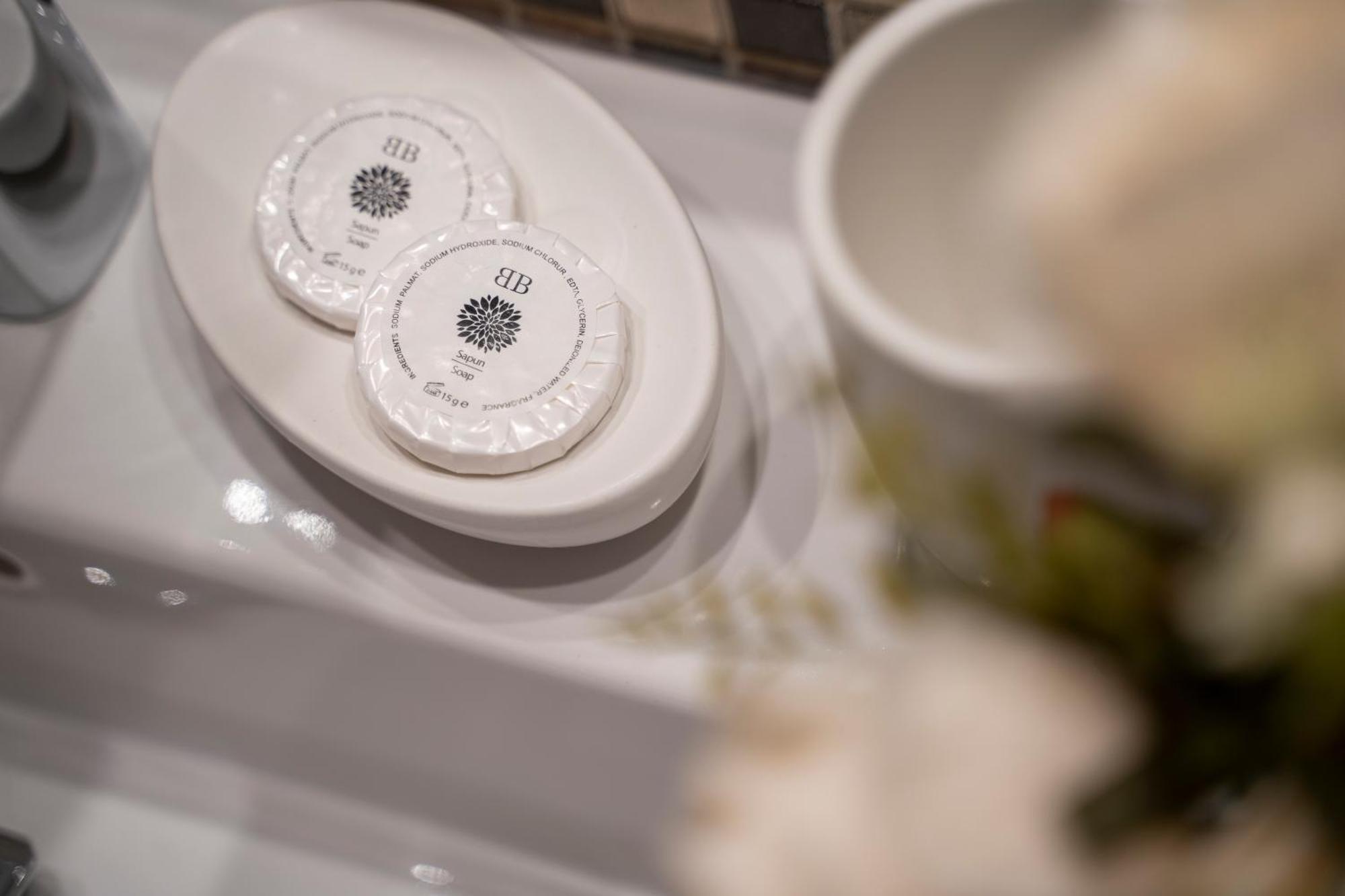 Akacija Luxury Suites بلغراد الغرفة الصورة
