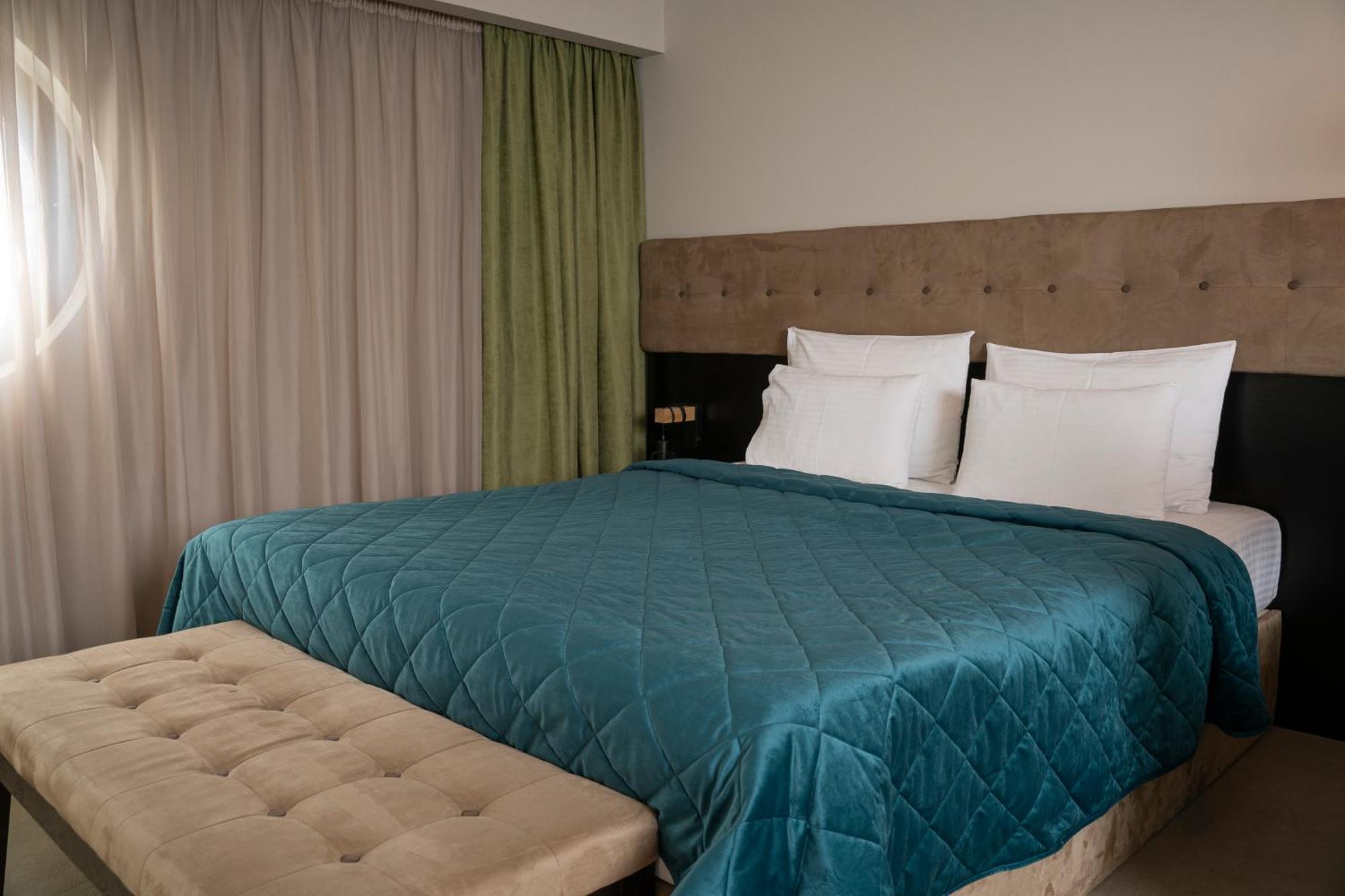 Akacija Luxury Suites بلغراد الغرفة الصورة